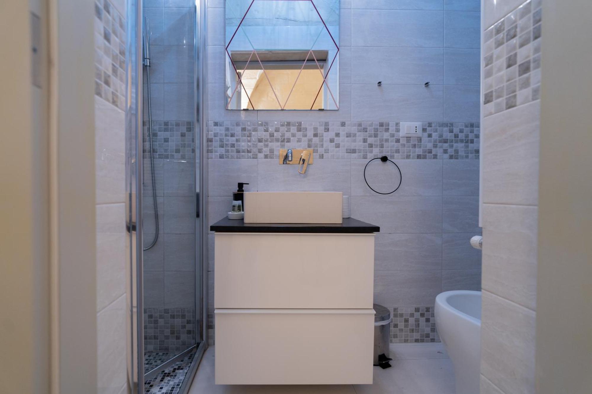 Essential Suite By Dimora Barocca Lecce Exterior foto